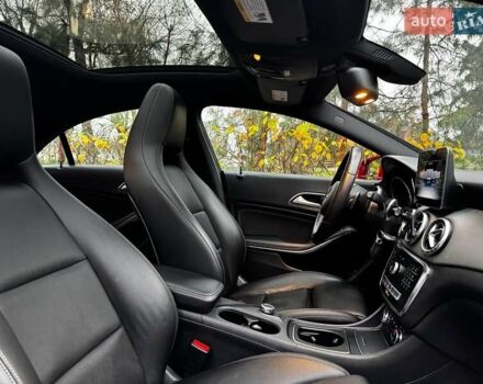 Красный Мерседес ЦЛА-класс, объемом двигателя 2 л и пробегом 128 тыс. км за 17490 $, фото 31 на Automoto.ua