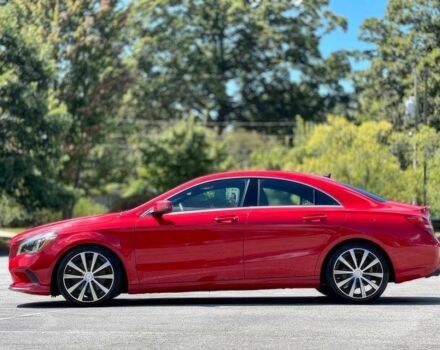 Красный Мерседес ЦЛА-класс, объемом двигателя 2 л и пробегом 49 тыс. км за 9300 $, фото 4 на Automoto.ua