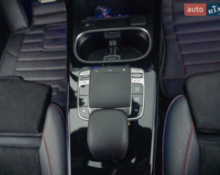 Червоний Мерседес ЦЛА-клас, об'ємом двигуна 1.99 л та пробігом 27 тис. км за 41000 $, фото 27 на Automoto.ua