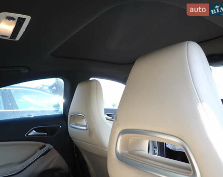 Мерседес ЦЛА-класс, объемом двигателя 2 л и пробегом 160 тыс. км за 8900 $, фото 4 на Automoto.ua