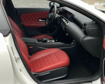 Мерседес ЦЛА-класс, объемом двигателя 1.5 л и пробегом 145 тыс. км за 31990 $, фото 20 на Automoto.ua