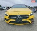 Желтый Мерседес ЦЛА-класс, объемом двигателя 1.33 л и пробегом 119 тыс. км за 13500 $, фото 1 на Automoto.ua