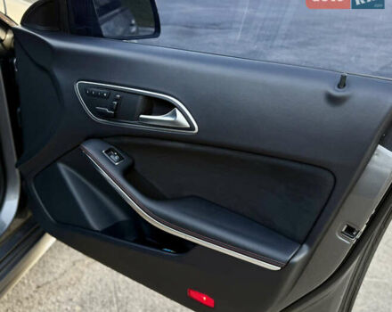 Серый Мерседес ЦЛА-класс, объемом двигателя 1.6 л и пробегом 200 тыс. км за 15300 $, фото 35 на Automoto.ua