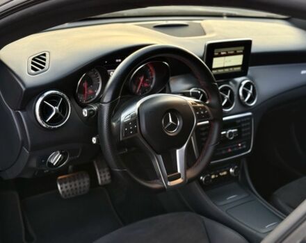 Серый Мерседес ЦЛА-класс, объемом двигателя 1.6 л и пробегом 200 тыс. км за 15300 $, фото 18 на Automoto.ua