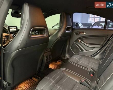 Сірий Мерседес ЦЛА-клас, об'ємом двигуна 1.8 л та пробігом 248 тис. км за 14900 $, фото 14 на Automoto.ua