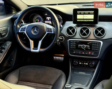 Серый Мерседес ЦЛА-класс, объемом двигателя 1.6 л и пробегом 200 тыс. км за 15300 $, фото 27 на Automoto.ua