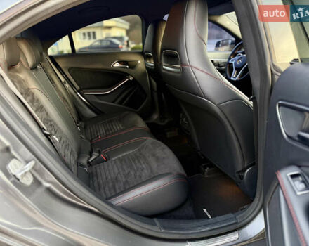 Серый Мерседес ЦЛА-класс, объемом двигателя 1.6 л и пробегом 200 тыс. км за 15300 $, фото 24 на Automoto.ua