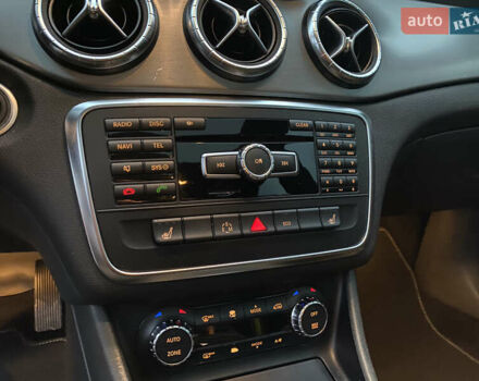 Серый Мерседес ЦЛА-класс, объемом двигателя 2 л и пробегом 220 тыс. км за 16000 $, фото 9 на Automoto.ua