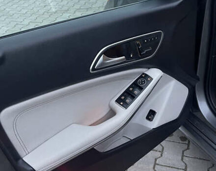 Серый Мерседес ЦЛА-класс, объемом двигателя 1.99 л и пробегом 168 тыс. км за 13300 $, фото 11 на Automoto.ua