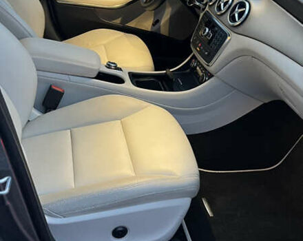 Серый Мерседес ЦЛА-класс, объемом двигателя 1.99 л и пробегом 168 тыс. км за 13300 $, фото 20 на Automoto.ua