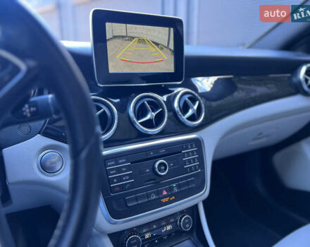 Серый Мерседес ЦЛА-класс, объемом двигателя 1.99 л и пробегом 160 тыс. км за 17200 $, фото 15 на Automoto.ua