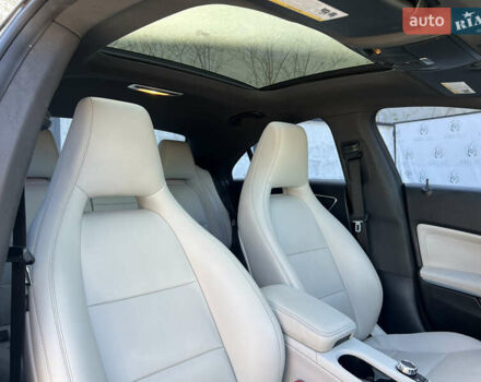 Серый Мерседес ЦЛА-класс, объемом двигателя 1.99 л и пробегом 160 тыс. км за 17200 $, фото 12 на Automoto.ua