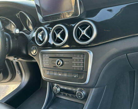 Серый Мерседес ЦЛА-класс, объемом двигателя 2 л и пробегом 140 тыс. км за 17500 $, фото 11 на Automoto.ua