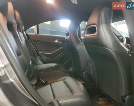 Сірий Мерседес ЦЛА-клас, об'ємом двигуна 1.99 л та пробігом 92 тис. км за 2000 $, фото 9 на Automoto.ua