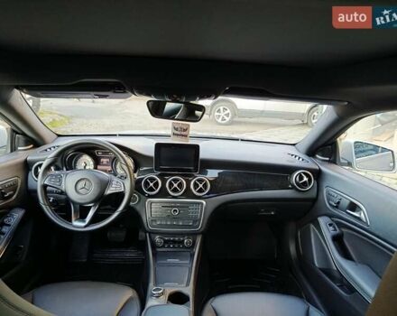 Мерседес ЦЛА-класс 2015 в Косове на Automoto.ua Серый Мерседес ЦЛА-класс, объемом двигателя 1.99 л и пробегом 157 тыс. км за 14500 $, фото 8 на Automoto.ua