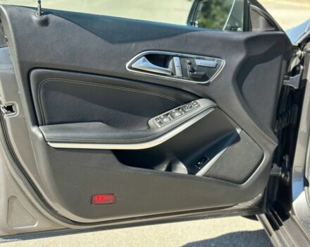 Серый Мерседес ЦЛА-класс, объемом двигателя 2 л и пробегом 240 тыс. км за 11500 $, фото 8 на Automoto.ua