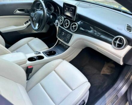 Серый Мерседес ЦЛА-класс, объемом двигателя 2 л и пробегом 76 тыс. км за 12000 $, фото 6 на Automoto.ua