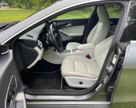 Сірий Мерседес ЦЛА-клас, об'ємом двигуна 2 л та пробігом 80 тис. км за 5000 $, фото 8 на Automoto.ua