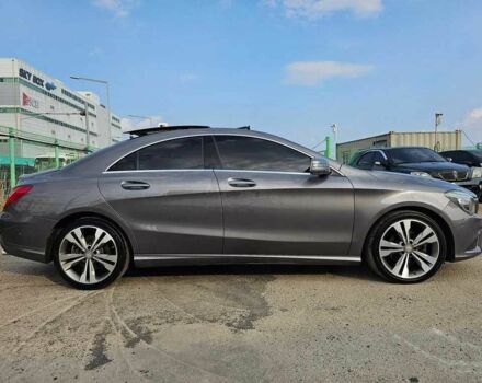 Серый Мерседес ЦЛА-класс, объемом двигателя 2.2 л и пробегом 56 тыс. км за 17000 $, фото 3 на Automoto.ua