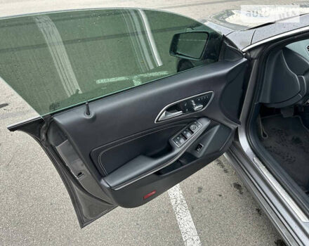 Серый Мерседес ЦЛА-класс, объемом двигателя 2 л и пробегом 127 тыс. км за 16500 $, фото 7 на Automoto.ua