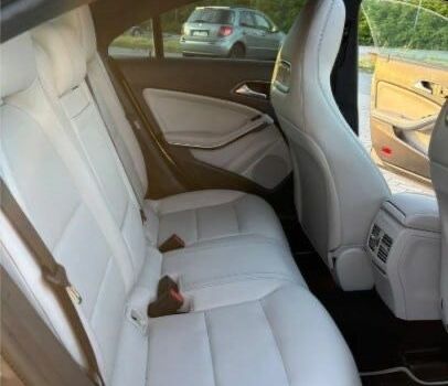 Серый Мерседес ЦЛА-класс, объемом двигателя 2 л и пробегом 143 тыс. км за 11700 $, фото 16 на Automoto.ua