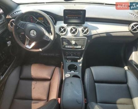 Сірий Мерседес ЦЛА-клас, об'ємом двигуна 1.99 л та пробігом 126 тис. км за 3000 $, фото 7 на Automoto.ua