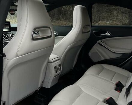 Серый Мерседес ЦЛА-класс, объемом двигателя 2 л и пробегом 183 тыс. км за 14000 $, фото 5 на Automoto.ua