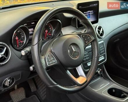 Серый Мерседес ЦЛА-класс, объемом двигателя 1.99 л и пробегом 100 тыс. км за 18999 $, фото 23 на Automoto.ua