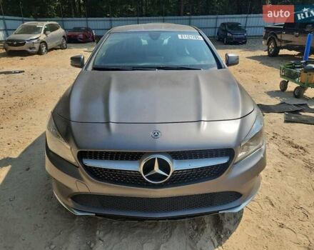 Серый Мерседес ЦЛА-класс, объемом двигателя 2 л и пробегом 128 тыс. км за 3000 $, фото 4 на Automoto.ua