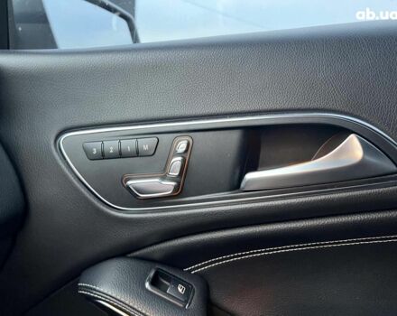 Сірий Мерседес ЦЛА-клас, об'ємом двигуна 2 л та пробігом 141 тис. км за 16500 $, фото 31 на Automoto.ua