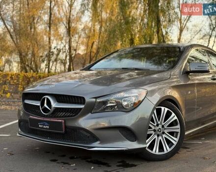 Серый Мерседес ЦЛА-класс, объемом двигателя 1.99 л и пробегом 100 тыс. км за 18999 $, фото 1 на Automoto.ua
