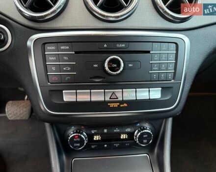 Серый Мерседес ЦЛА-класс, объемом двигателя 1.99 л и пробегом 100 тыс. км за 18999 $, фото 32 на Automoto.ua