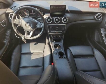 Серый Мерседес ЦЛА-класс, объемом двигателя 2 л и пробегом 128 тыс. км за 3000 $, фото 7 на Automoto.ua