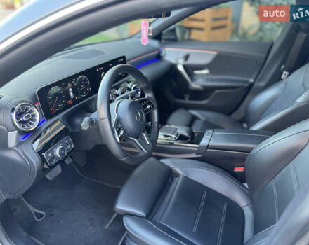 Мерседес ЦЛА-класс 2019 в Черновцах на Automoto.ua Серый Мерседес ЦЛА-класс, объемом двигателя 2 л и пробегом 95 тыс. км за 28000 $, фото 11 на Automoto.ua