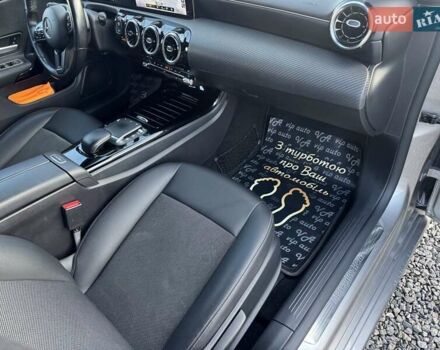 Сірий Мерседес ЦЛА-клас, об'ємом двигуна 1.46 л та пробігом 246 тис. км за 21900 $, фото 17 на Automoto.ua