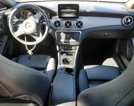 Сірий Мерседес ЦЛА-клас, об'ємом двигуна 2 л та пробігом 34 тис. км за 3300 $, фото 7 на Automoto.ua