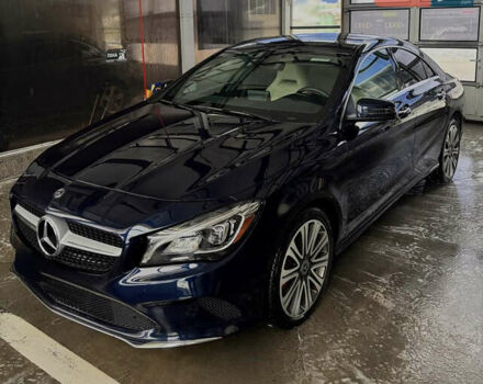 Синий Мерседес ЦЛА-класс, объемом двигателя 2 л и пробегом 98 тыс. км за 21500 $, фото 1 на Automoto.ua
