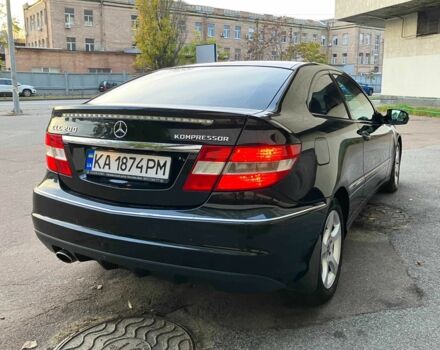 Чорний Мерседес ЦЛЦ 200, об'ємом двигуна 1.8 л та пробігом 186 тис. км за 10100 $, фото 17 на Automoto.ua