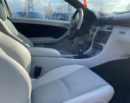 Білий Мерседес ЦЛЦ-клас, об'ємом двигуна 1.8 л та пробігом 172 тис. км за 8300 $, фото 9 на Automoto.ua