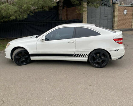Белый Мерседес ЦЛЦ-класс, объемом двигателя 1.8 л и пробегом 172 тыс. км за 6950 $, фото 6 на Automoto.ua
