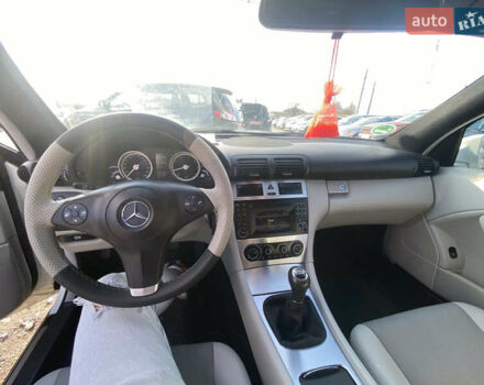 Білий Мерседес ЦЛЦ-клас, об'ємом двигуна 1.8 л та пробігом 172 тис. км за 8300 $, фото 27 на Automoto.ua