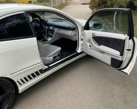 Белый Мерседес ЦЛЦ-класс, объемом двигателя 1.8 л и пробегом 172 тыс. км за 6950 $, фото 12 на Automoto.ua