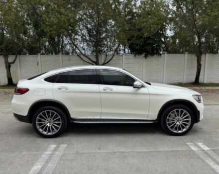 Білий Мерседес ЦЛЦ-клас, об'ємом двигуна 2 л та пробігом 29 тис. км за 35000 $, фото 3 на Automoto.ua