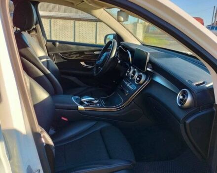 Белый Мерседес ЦЛЦ-класс, объемом двигателя 2.2 л и пробегом 202 тыс. км за 30000 $, фото 4 на Automoto.ua