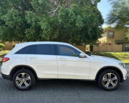 Белый Мерседес ЦЛЦ-класс, объемом двигателя 2 л и пробегом 64 тыс. км за 2400 $, фото 6 на Automoto.ua