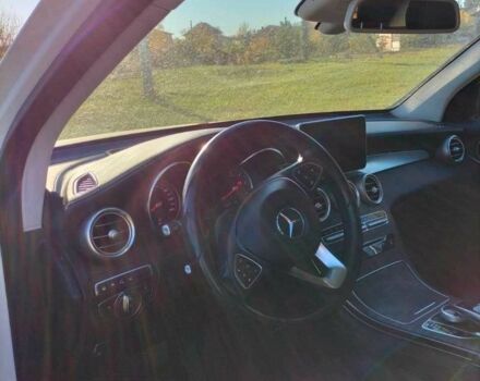 Белый Мерседес ЦЛЦ-класс, объемом двигателя 2.2 л и пробегом 202 тыс. км за 30000 $, фото 2 на Automoto.ua