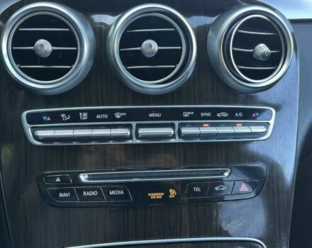 Белый Мерседес ЦЛЦ-класс, объемом двигателя 2 л и пробегом 64 тыс. км за 2400 $, фото 9 на Automoto.ua