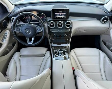 Білий Мерседес ЦЛЦ-клас, об'ємом двигуна 2 л та пробігом 57 тис. км за 8500 $, фото 9 на Automoto.ua