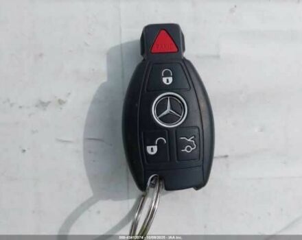 Белый Мерседес ЦЛЦ-класс, объемом двигателя 2 л и пробегом 87 тыс. км за 7000 $, фото 10 на Automoto.ua