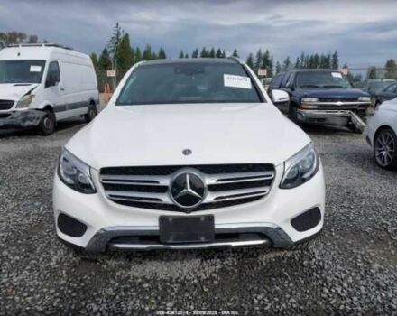 Белый Мерседес ЦЛЦ-класс, объемом двигателя 2 л и пробегом 87 тыс. км за 7000 $, фото 12 на Automoto.ua